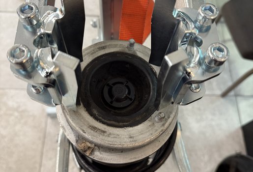 TOP MOUNT JAW SET FOR HYDRAULIC SPRING COMPRESSOR (PAIR) - 2